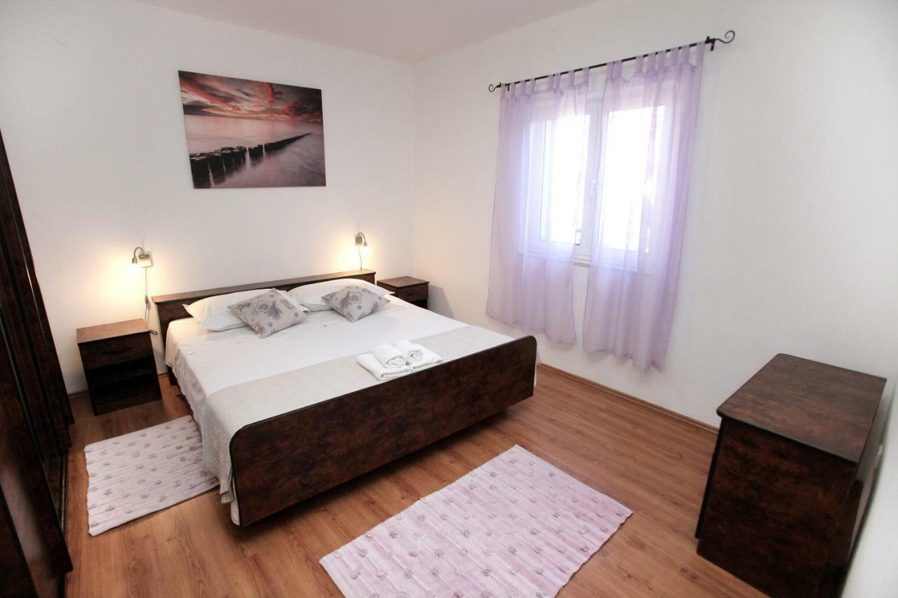 Apartman Tone Trogir Eksteriør bilde