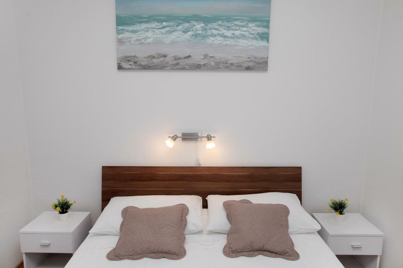 Apartman Tone Trogir Eksteriør bilde