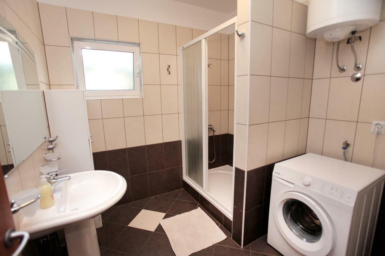 Apartman Tone Trogir Eksteriør bilde